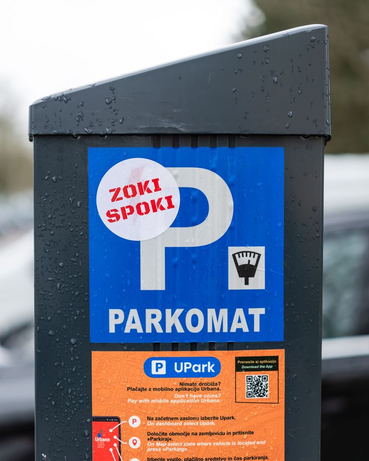 Parkiranje v Ljubljani ni bankomat za mestno oblast!